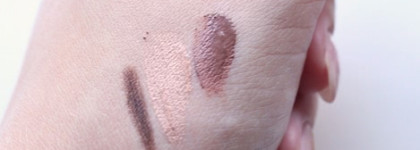 Косметичка в отпуск для городского отдыха: уход, декор, парфюм