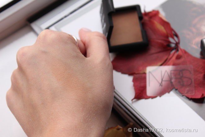 NARS Bronzing Powder в оттенке Laguna