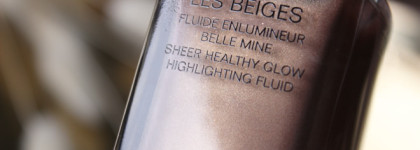 Новинка летней коллекции 2020 - хайлайтер Chanel Les Beiges Sheer Healthy Glow Highlighting Fluid #Sunkissed