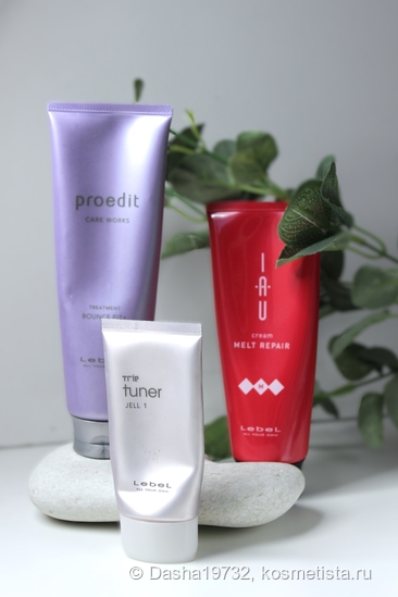Топ-3 средства для волос с SPF от бренда Lebel
