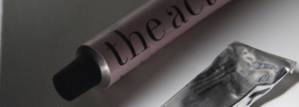 Бальзам для губ и масло для ногтей и кутикулы от бренда The Act