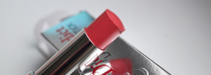 Мой весенний фаворит - Dior Addict Lacquer Stick в оттенке Pulm beach. Сияющий глянец и великолепная текстура