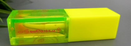 Нереальная крашиха с Маслом для губ Unreal Crush 01 от бренда Beauty Bomb