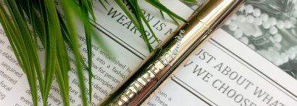 Эффект распахнутых ресниц с тушью Cabaret Première Vivienne Sabo в оттенке 05 (коричневая)