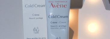 Моя парочка от Avene, которая спасает кожу в зимнее время