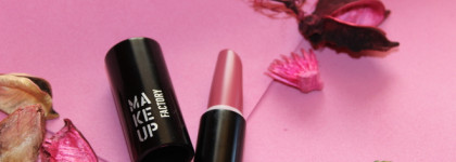 Устойчивая полуматовая помада для губ Magnetic Lips semi-mat&long-lasting от Make Up Factory