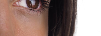 Красивые, разделенные ресницы без использования кёрлера – это реальность. Тушь Cabaret Premiere Vivienne Sabo (тон 01) исполняет желания