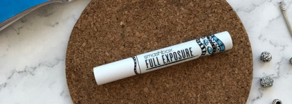 Smashbox Full Exposure mascara (оттенок JET Black) - спорная тушь