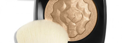 Свотчи всей коллекции Chanel Le Libre Maximalisme Makeup Collection Holiday 2018