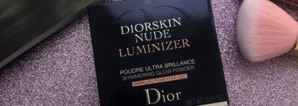 Красавчик, к которому не тянутся руки. Пудра для сияния кожи Dior Diorskin Mineral Nude Luminizer в оттенке 02 Розовое сияние