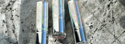 Новинки Catrice: космические помады Prisma Chrome в трех необычных оттенках 030, 050 и 070