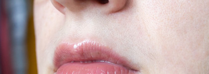 Gosh Lumi lips 004 IBB универсальный блеск для губ на каждый день