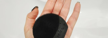 Щёточка Foreo LUNA Play Plus