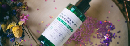 Звезды инстаграма - тонер и сыворотка с кислотами для избавления от несовершенств Some by Mi AHA BHA PHA 30 Days Miracle