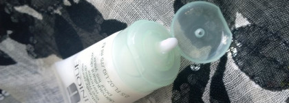 Команда мечты - Rinse-Off Foaming Cleanser от Clinique и Naturally Gentle Eye Makeup Remover