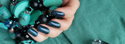 "Согрейся в рукавах моего свитера." ILNP Boutique Nail Lacquer Sweater Weather