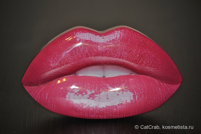Contour and Strobe Lip Set от Huda Beauty