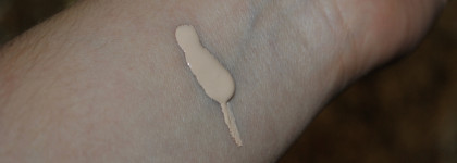 Тон Ultimate Coverage 24 Hour Foundation от Becca. Оттенок для настоящих Белоснежек