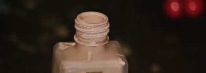 Ещё одна любовь 2018 года - тональный крем Estee Lauder Double Wear Stay-in-Place Makeup SPF 10