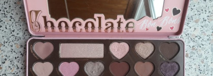 Too Faced Chocolate Bon Bons - идеальная палетка для начинающих