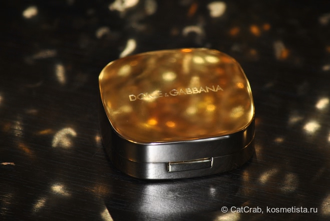 Тональная основа Matte Powder Foundation от Dolce & Gabbana