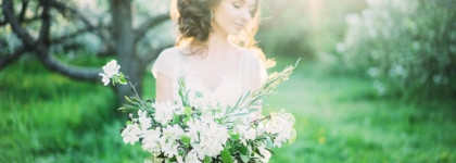 Oscar De La Renta Bella Blanca - эстетическое удовольствие и чарующий нежный аромат