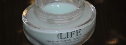 Уход от Dior: Hydra Life Balancing Hydration 2 In 1 Sorbet Water и Hydra Life Fresh Hydration Sorbet Creme