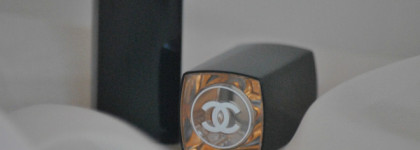 Rouge Coco Flash в оттенке 54 Boy от Chanel