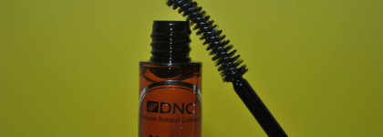Отращиваем брови с питательным маслом для бровей и ресниц от DNC Pure Care Eyelashes and eyebrows nourishing oil. Отличный результат за 130 рублей