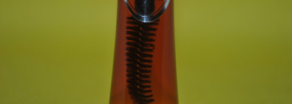 Отращиваем брови с питательным маслом для бровей и ресниц от DNC Pure Care Eyelashes and eyebrows nourishing oil. Отличный результат за 130 рублей