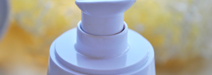 Even Better Clinical™ Serum Foundation SPF 20 - новинка от Clinique. Оттенки CN 02 breeze и CN 08 linen