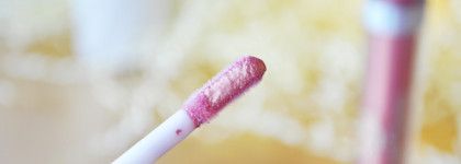 Металлический блеск для губ London Liquid Chrome Lipstick от Ciate London в оттенке Luna