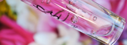 Отличное ухаживающее масло для губ High Gloss Pink Coconut серии PINK от Victoria's Secret