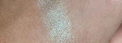 Bernovich Sparkle в оттенке X-72. Не совсем то, чего я ожидала