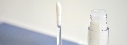 Новинка - Lip gloss care от Shik в голубом оттенке Merry Dancer