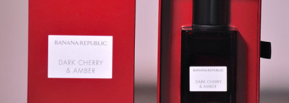 Невероятные ароматы от Banana Republic: Dark cherry & amber и Tobacco & tonka bean
