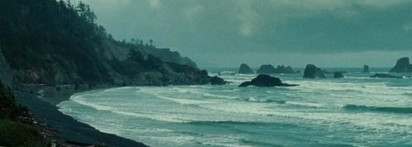 Twilight x Colourpop Lux Lip Oil в оттенке Team Jacob. Масло для губ в коллекцию фаната "Сумерек"