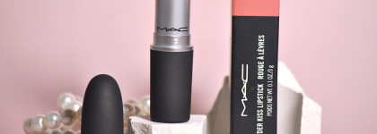 Тот самый мишка в версии 2.0 - MAC Powder Kiss Lipstick, Teddy 2.0