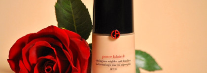 Это то, что я искала: Стойкая тональная основа Power Fabric+ Giorgio Armani в оттенке 3,5