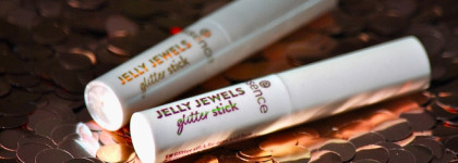 Блестяще во всех смыслах! Тени-желе Essence Jelly Jewels glitter stick в оттенках 01 Frosted Twinkle и 03 Golden Hour