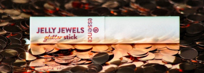 Блестяще во всех смыслах! Тени-желе Essence Jelly Jewels glitter stick в оттенках 01 Frosted Twinkle и 03 Golden Hour