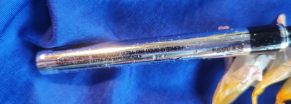 Водостойкий лайнер с кистью. Physician's Formula Eye booster ultra-fine liquid eyeline