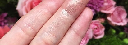 Дорогое сияние от Chanel Poudre Lumiere в оттенке 10 Ivory Gold