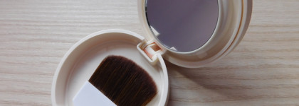 Косметика из магазинчика Miniso: румяна 1+1 Radiance Boosting Blusher и рассыпчатая пудра 1+1 Matte Loose Setting Powder