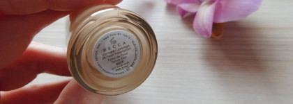 Тональная основа Becca Ultimate Coverage 24 Hour Foundation