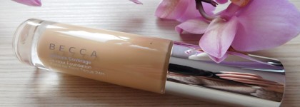 Тональная основа Becca Ultimate Coverage 24 Hour Foundation