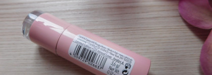 Помада для губ Catrice x Malaika Raiss Lip Colour Limited Edition в оттенке C01 Almost Lover