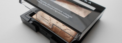 Пудра-хайлайтер Sephora Collection Face Shimmering Powder в оттенке 01 Delicate Glow
