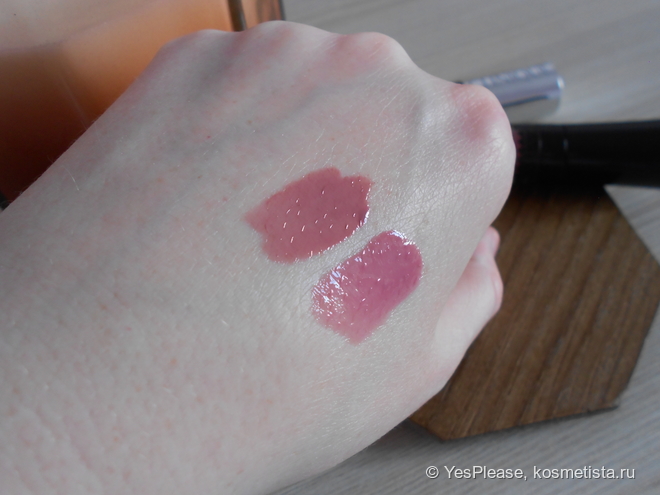 Почти близнецы. Блеск для губ Lilo в оттенке 310 - Изабель и Clinique Pop Splash Lip Gloss+Hydration в оттенке 17 - Spritz Pop