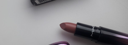 Не могу разобраться в чувствах | Губная помада MAC Love Me Lipstick в оттенке 411 Laissez-Faire